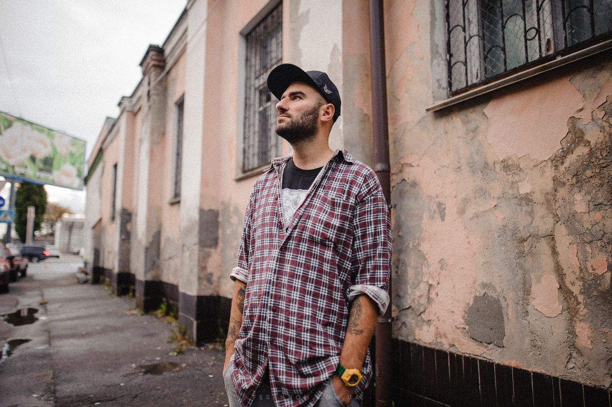 Сальто Назад